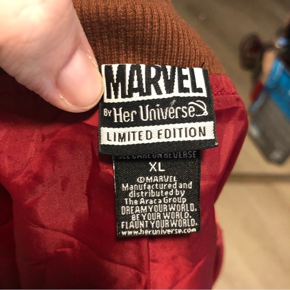 Marvel by her universe limited edition stark industries jacket size xl - Picture 6 of 6